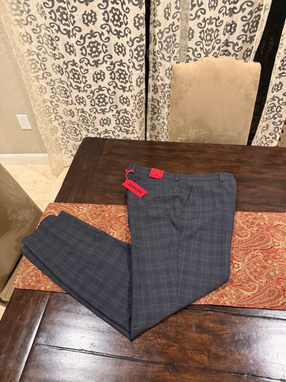 Hugo Boss Men's Size 38R Plaid Wool Blend Super Flex Dress Pants $198 33 Inch In